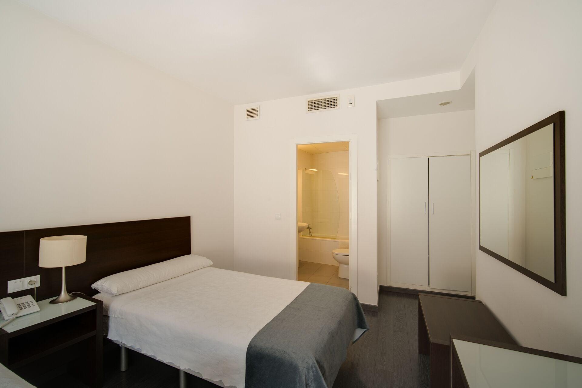 Hotel Madrid De Sevilla Εξωτερικό φωτογραφία