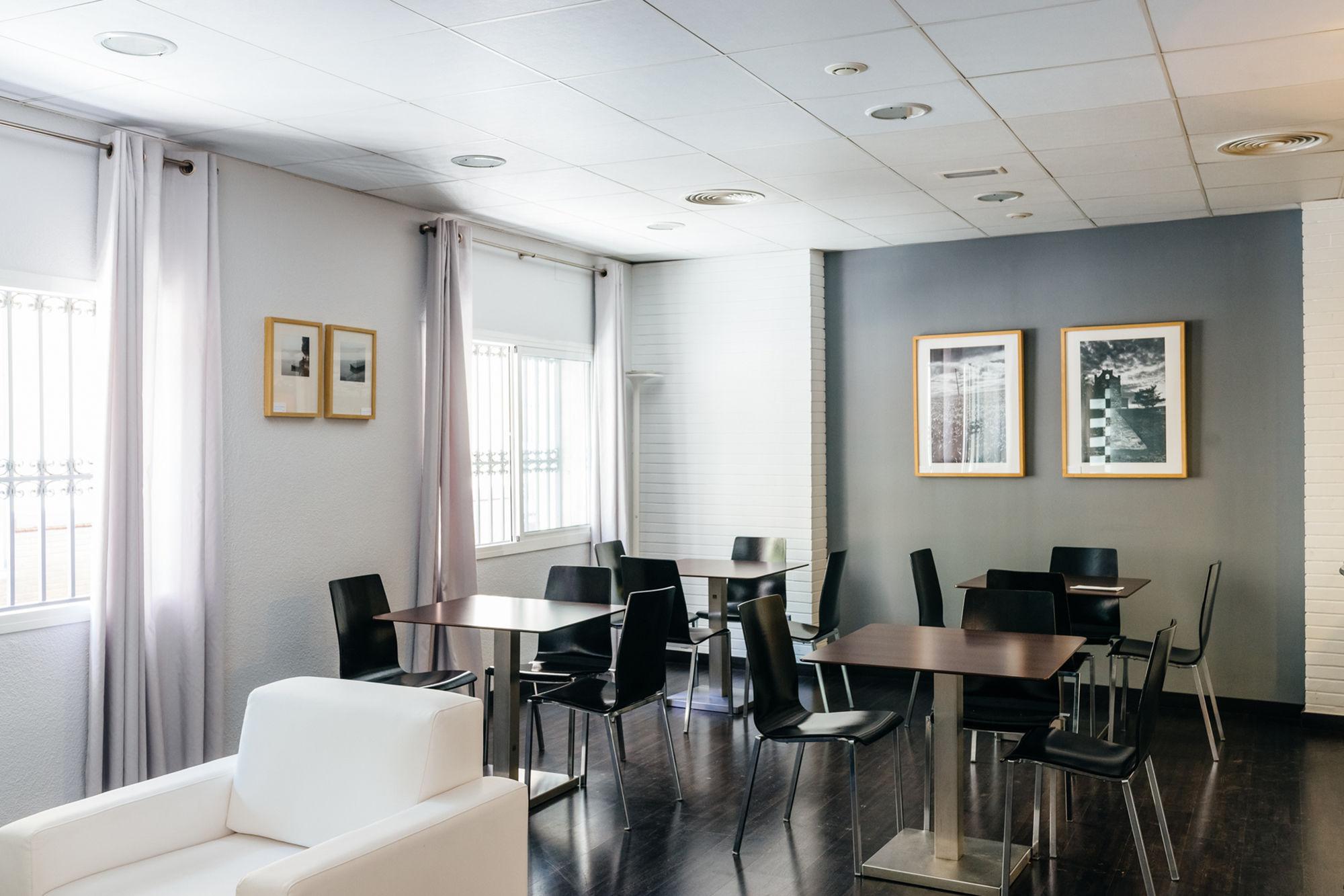 Hotel Madrid De Sevilla Εξωτερικό φωτογραφία